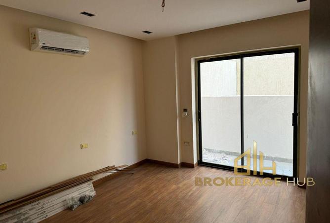 8353126 - Property Image 3