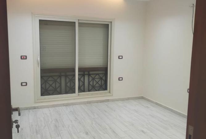 8512090 - Property Image 2