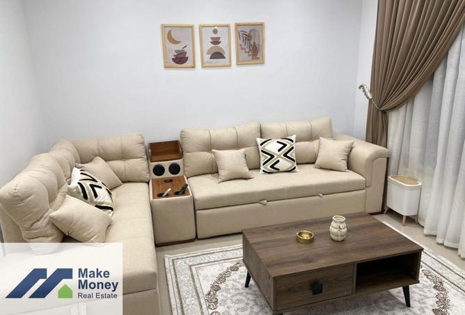 8233453 - Property Main Image