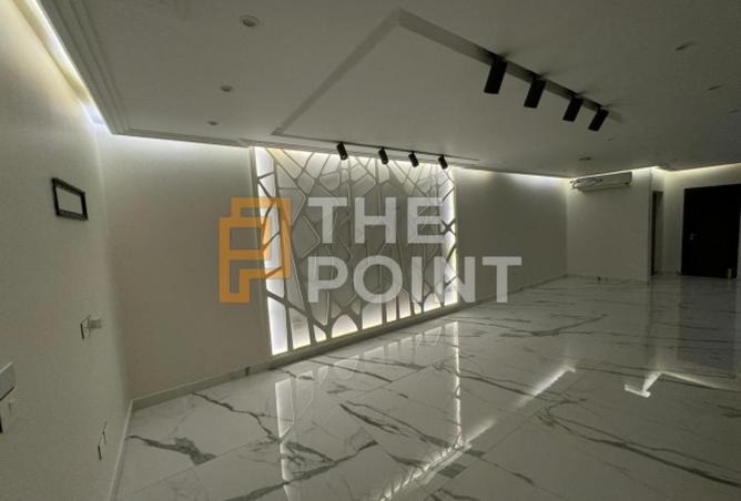 8384902 - Property Image 2