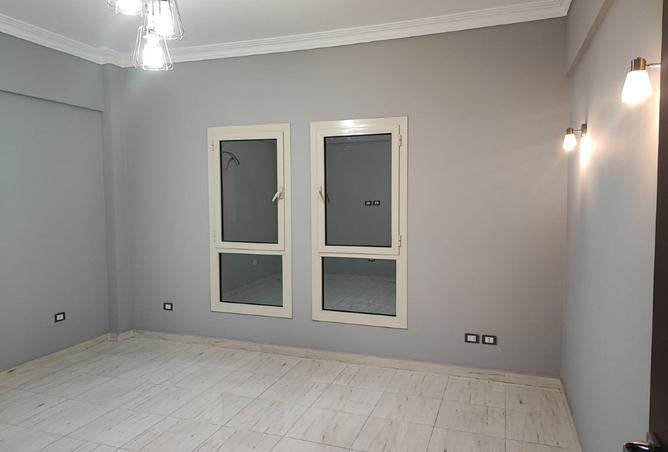 8400084 - Property Image 2