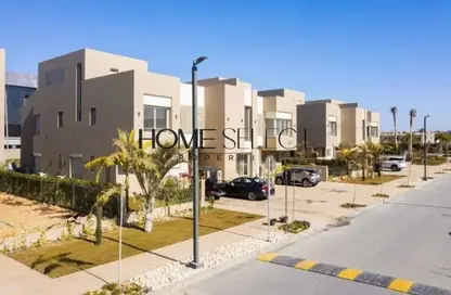 فيلا - 4 غرف نوم - 4 حمامات للبيع في ذا كراون - طريق مصر اسكندرية الصحراوي - مدينة 6 أكتوبر - الجيزة