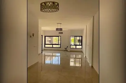 شقة - 3 غرف نوم - 3 حمامات للبيع في مون ريزيدنس - فيفث سكوير - التجمع الخامس - مدينة القاهرة الجديدة - القاهرة