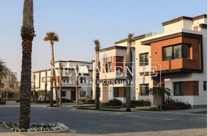 Townhouse - 5 Bedrooms - 5 Bathrooms for sale in Azzar - 5th Settlement Compounds - The 5th Settlement - New Cairo City - Cairo