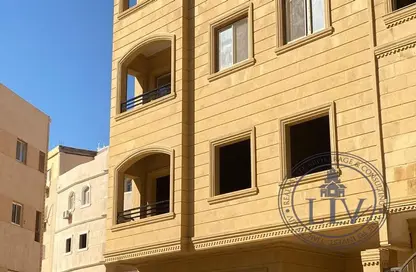 Apartment - 2 Bedrooms - 1 Bathroom for sale in Mohamed Naguib Axis - North Investors Area - New Cairo City - Cairo