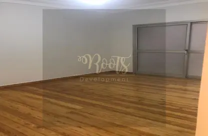 Apartment - 3 Bedrooms - 2 Bathrooms for sale in Shooting Club Street - Dokki - Giza
