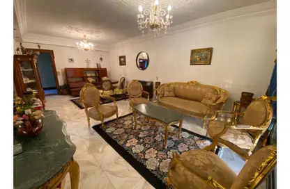 Apartment - 2 Bedrooms - 1 Bathroom for rent in Al Hegaz St. - Roxy - Heliopolis - Masr El Gedida - Cairo