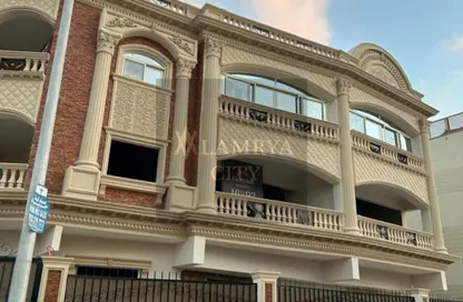 Apartment - 4 Bedrooms - 4 Bathrooms for sale in Al Shouyfat St. - District 1 - The 5th Settlement - New Cairo City - Cairo