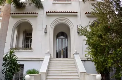 Villa - 6 Bedrooms - 5 Bathrooms for rent in Al Mesaha St. - Dokki - Giza