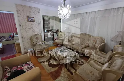 Apartment - 2 Bedrooms - 2 Bathrooms for sale in Abo Qir St. - Ibrahimia - Hay Wasat - Alexandria