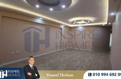 Apartment - 3 Bedrooms - 1 Bathroom for rent in Sidi Beshr - Hay Awal El Montazah - Alexandria