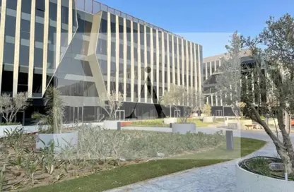 Office Space - Studio for rent in Eastown - 5th Settlement Compounds - The 5th Settlement - New Cairo City - Cairo