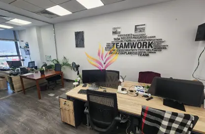 مساحات مكتبية - استوديو - 1 حمام للايجار في ويست مارك - محور 26 يوليو - مدينة 6 أكتوبر - الجيزة