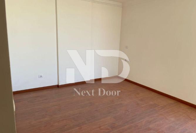 7923789 - Property Image 3