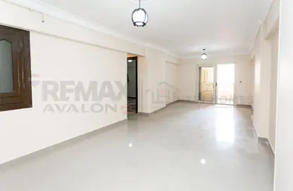 شقة - 2 غرف نوم - 1 حمام للبيع في سموحة - حي شرق - الاسكندرية