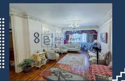 Apartment - 3 Bedrooms - 1 Bathroom for sale in Moharam Bek - Hay Wasat - Alexandria