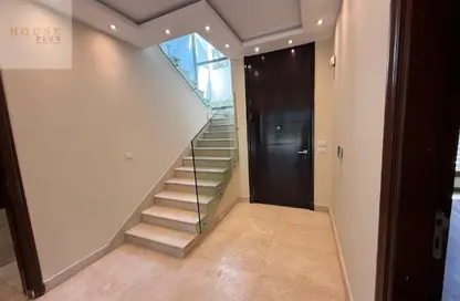 فيلا - 4 غرف نوم - 4 حمامات للايجار في الجريا - كمبوندات الشيخ زايد - الشيخ زايد - الجيزة