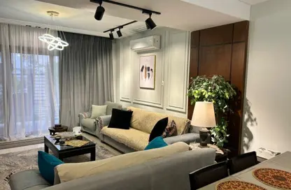 Apartment - 2 Bedrooms - 3 Bathrooms for sale in Hyde Park Business District Mall - South Teseen St. - The 5th Settlement - New Cairo City - Cairo