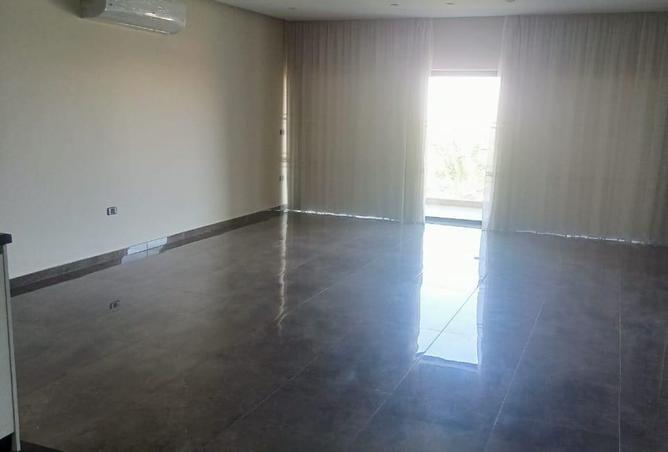 8037658 - Property Image 3