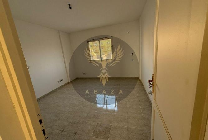 8129187 - Property Image 2