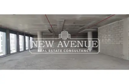 Office Space - Studio - 4 Bathrooms for sale in Eastown - 5th Settlement Compounds - The 5th Settlement - New Cairo City - Cairo