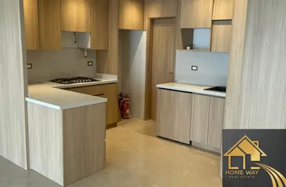 Apartment - 2 Bedrooms - 3 Bathrooms for rent in Lake View Residence - 5th Settlement Compounds - The 5th Settlement - New Cairo City - Cairo