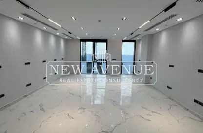 مساحات مكتبية - استوديو - 1 حمام للايجار في مول هايد بارك بيزنس - شارع التسعين الجنوبي - التجمع الخامس - مدينة القاهرة الجديدة - القاهرة