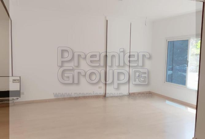 8082948 - Property Image 2