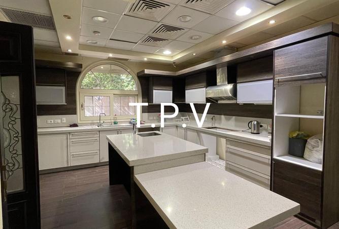 8040236 - Property Image 2
