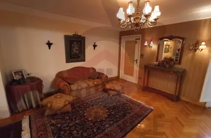 Apartment - 3 Bedrooms - 2 Bathrooms for sale in Abo Qir St. - Glim - Hay Sharq - Alexandria