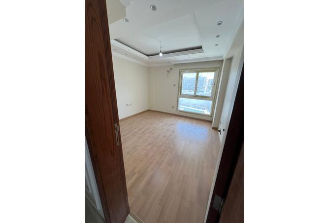7994422 - Property Image 3