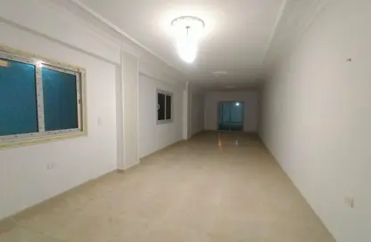 Apartment - 3 Bedrooms - 3 Bathrooms for rent in North Lotus - El Lotus - New Cairo City - Cairo