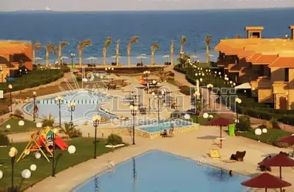 شاليه - غرفة نوم - 1 حمام للبيع في ماليبو - العين السخنة - السويس