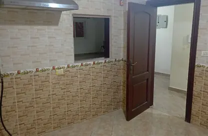 شقة - 3 غرف نوم - 3 حمامات للايجار في شارع رقم 33 - الحي الاول - التجمع الخامس - مدينة القاهرة الجديدة - القاهرة