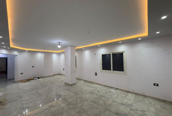 8233577 - الصورة الرئيسية للعقار