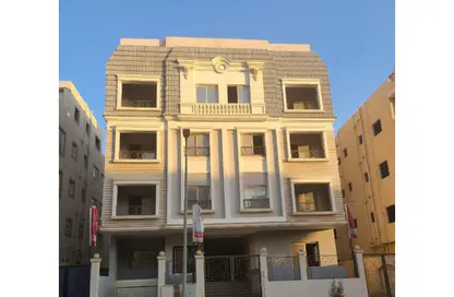 Apartment - 3 Bedrooms - 3 Bathrooms for sale in Al Andalus District - New Cairo City - Cairo