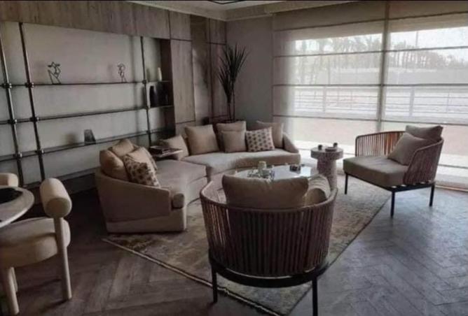8052542 - Property Image 2