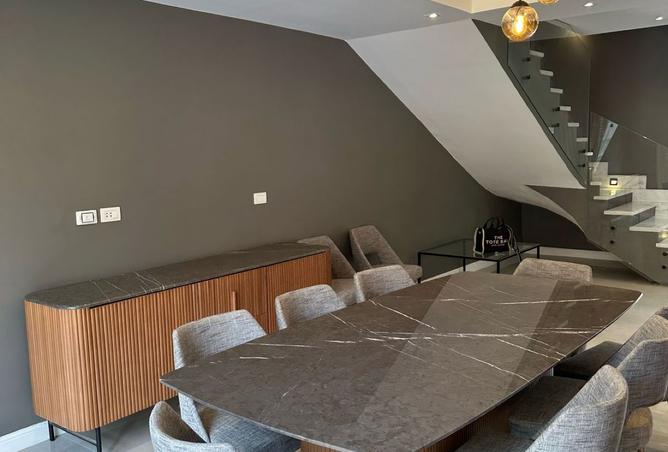 8398590 - Property Image 2