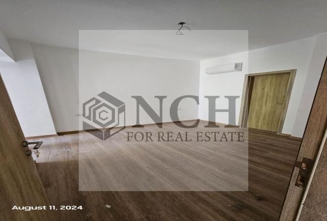 8188894 - Property Image 3
