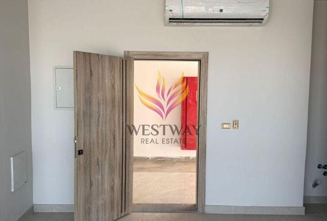 8170836 - Property Image 3