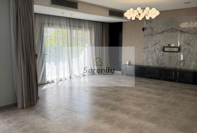 8253605 - Property Image 3