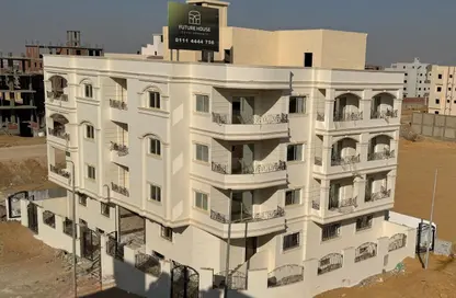 Apartment - 3 Bedrooms - 2 Bathrooms for sale in Bait Alwatan - The 5th Settlement - New Cairo City - Cairo