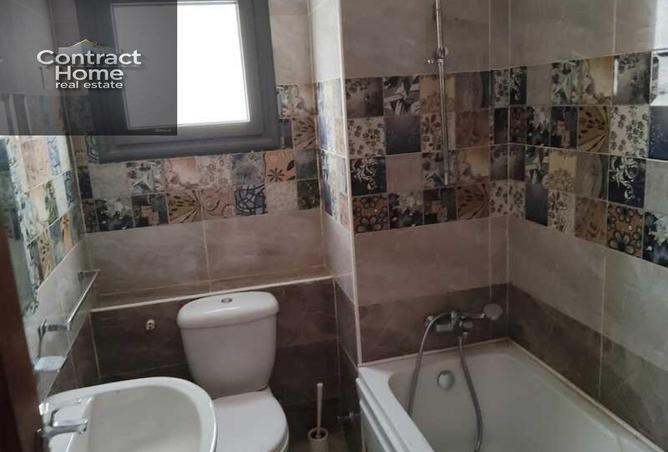 8220147 - Property Image 2