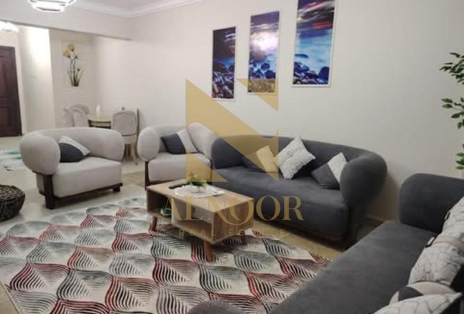 8173804 - Property Image 3