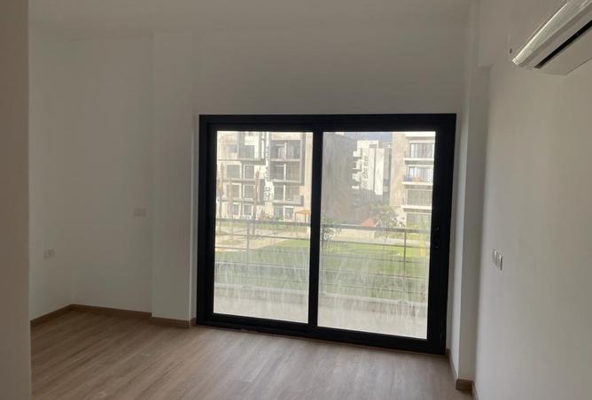 8321351 - Property Image 3