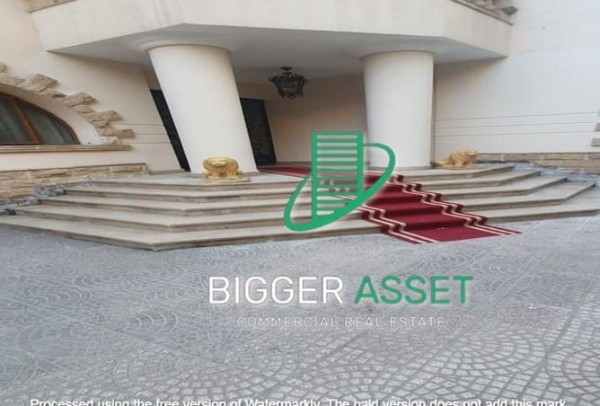 8268993 - Property Image 2