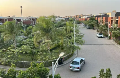 Townhouse - 4 Bedrooms - 3 Bathrooms for rent in Village West - Sheikh Zayed Compounds - Sheikh Zayed City - Giza Townhouse - 4 Bedrooms - 3 Bathrooms for rent in Village West - Sheikh Zayed Compounds - Sheikh Zayed City - Giza