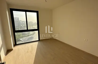 فيلا - 5 غرف نوم - 5 حمامات للايجار في كمبوند البروج - كمبوندات الشروق - مدينة الشروق - القاهرة