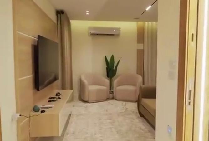 8105100 - Property Image 2