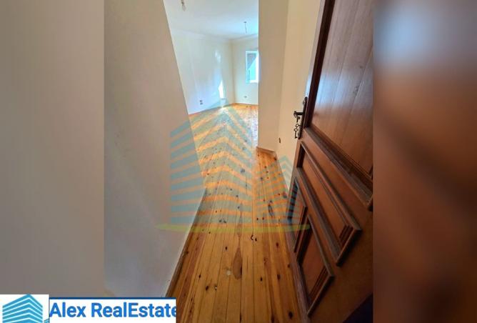 8105335 - Property Image 2